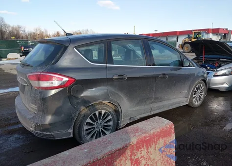 2017 Ford C-Max Hybrid Titanium z USA, uszkodzony, nr VIN 1FADP5DU3HL113674